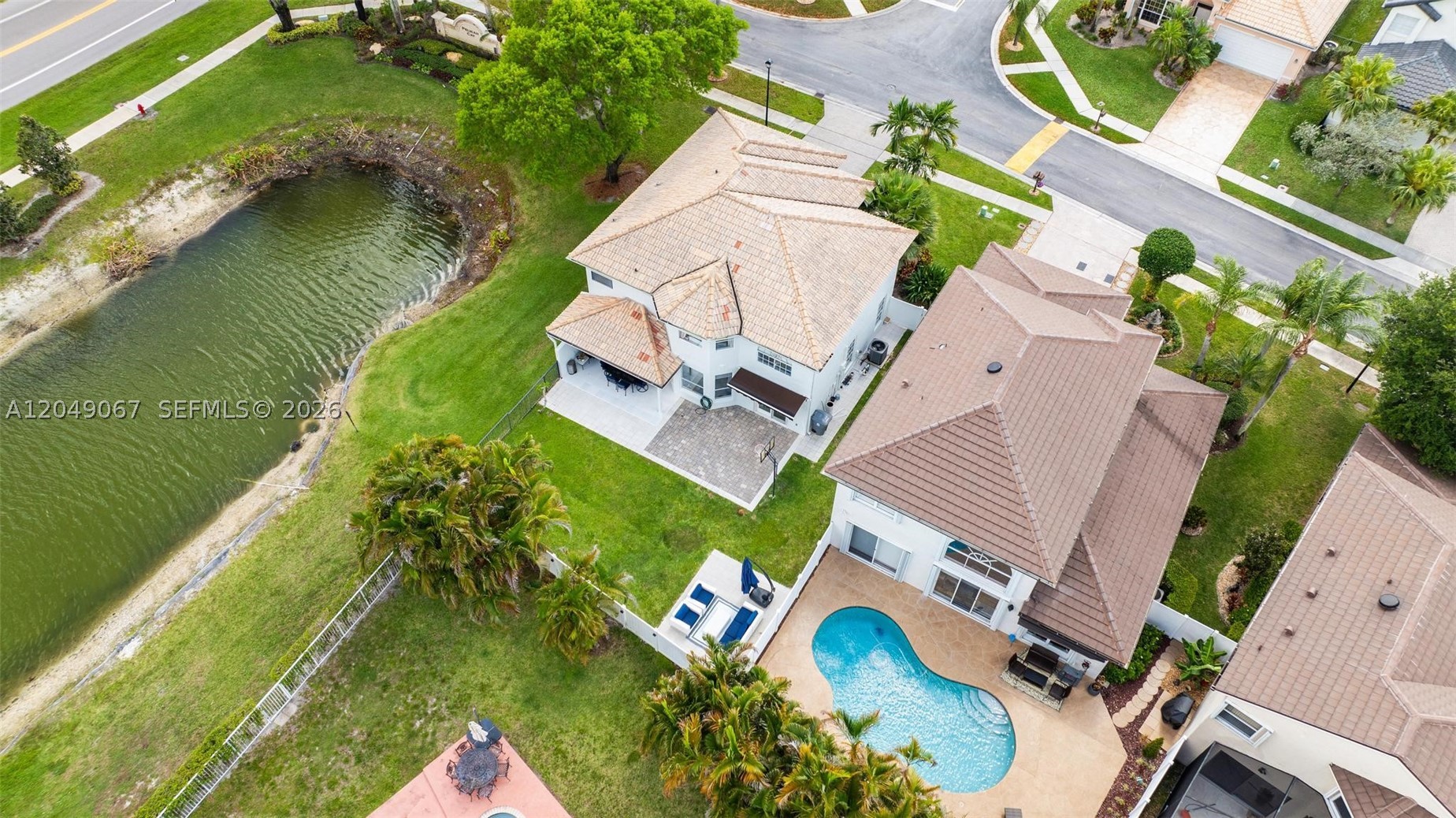 LAKES AT BOCA RATON PAR K - Residential Lease