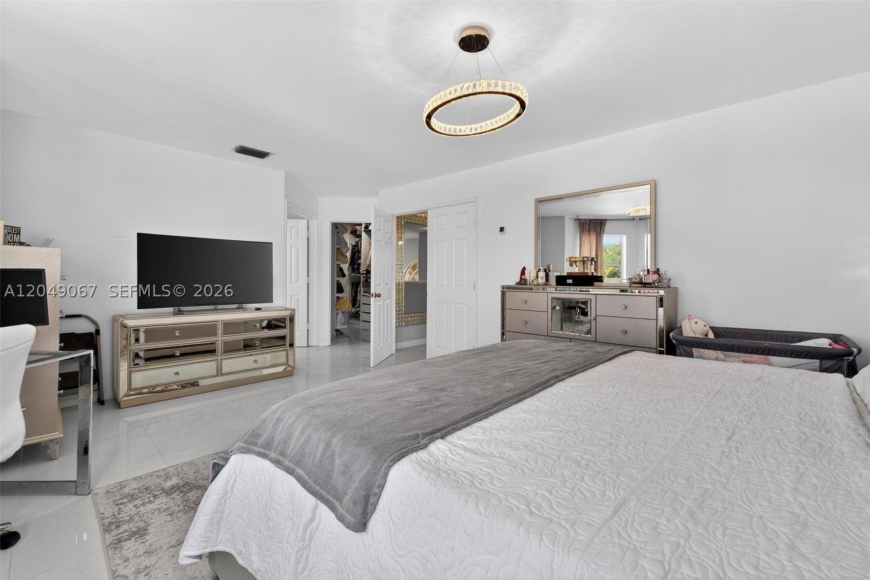 LAKES AT BOCA RATON PAR K - Residential Lease
