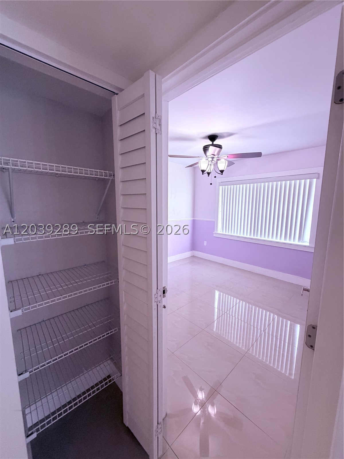 RESIDENCES @ THE FALLS CO - Residential Lease