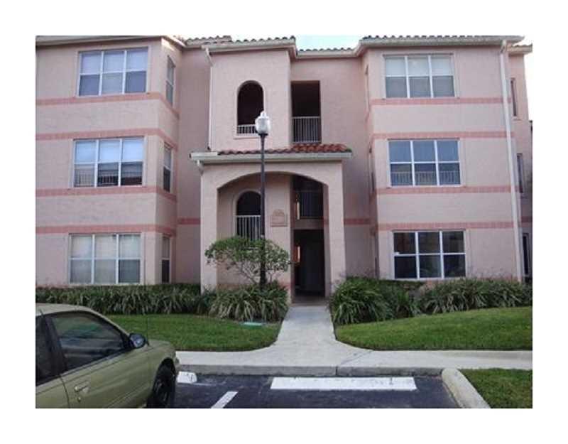 TEXT FOR LOCK BOX, CORNER UNIT ON SECOND FLOOR, COMMUNITY HAS GOLF COURSE, GREAT POOL, GYM, RACQUET BALL & TENNIS COURTS. UNIT HAS CARPET & IS PAINTED IN NEUTAL COLORS. Equal Housing Opportunity.