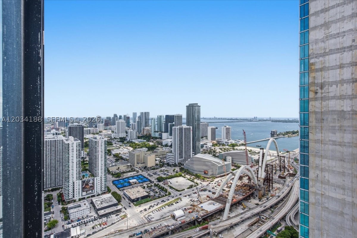 E11even Hotel & Residences - Residential
