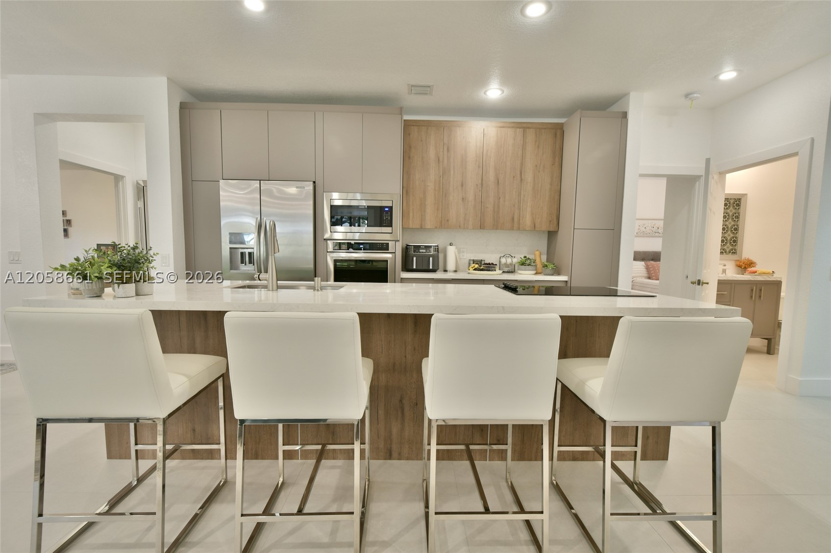 MARIPOSA POINTE AT WESTON - Residential