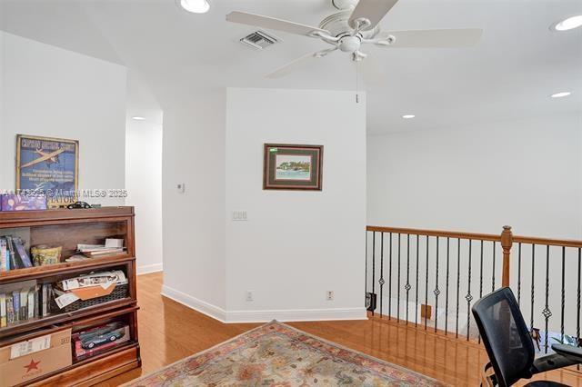 LIVERMORE ESTATES - Residential Lease