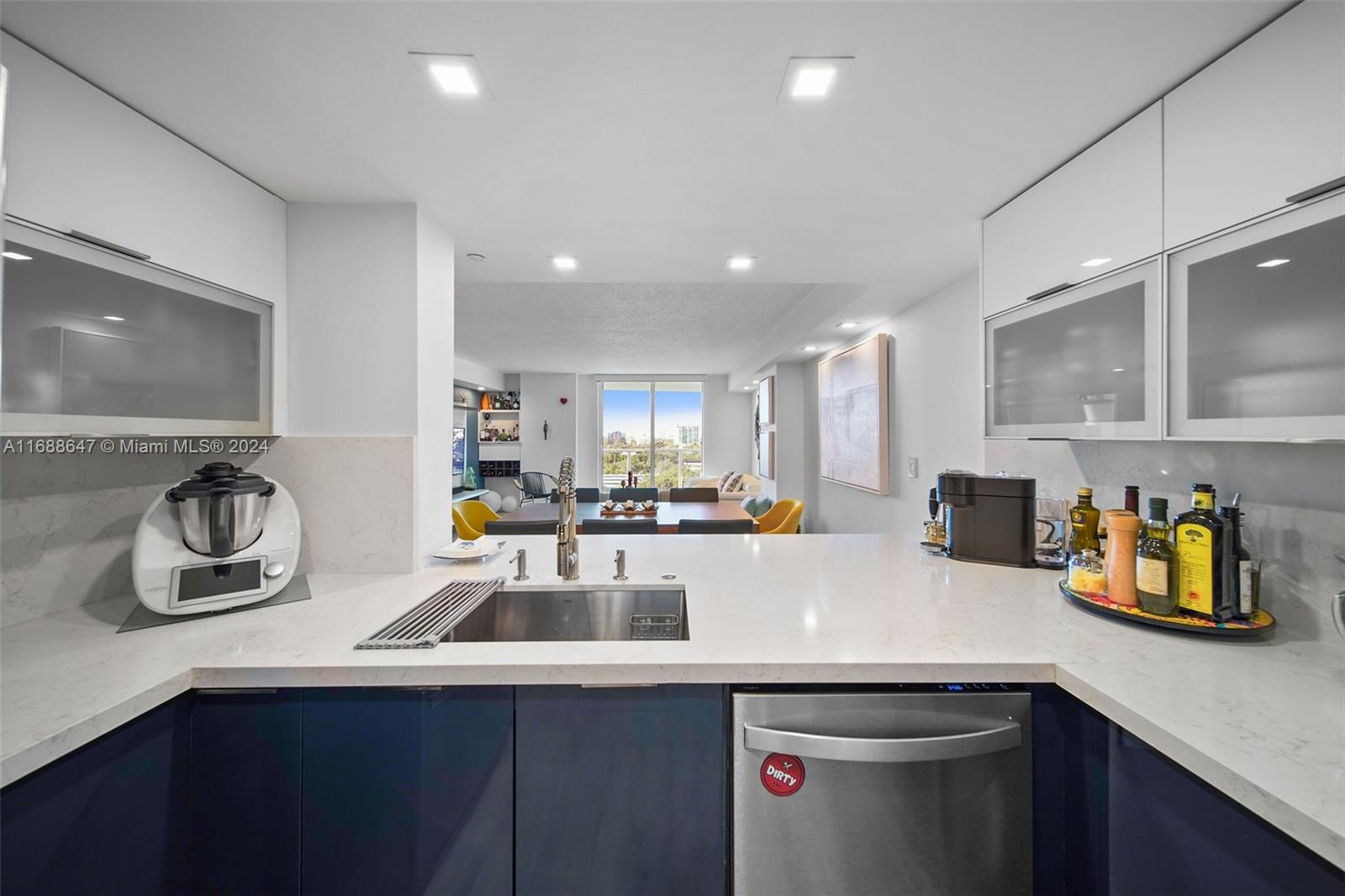 SKYLINE ON BRICKELL CONDO - Residential