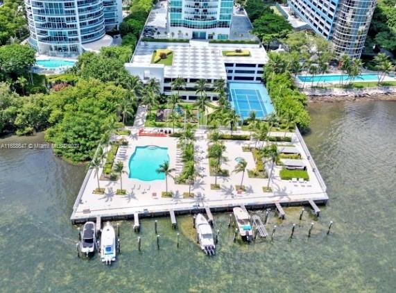 SKYLINE ON BRICKELL CONDO - Residential