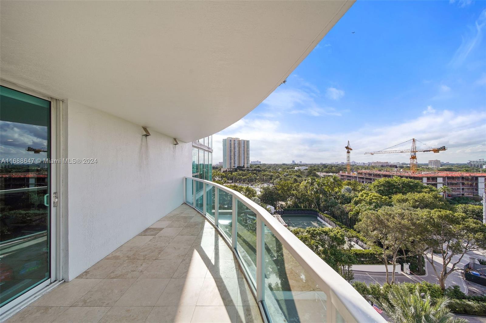 SKYLINE ON BRICKELL CONDO - Residential