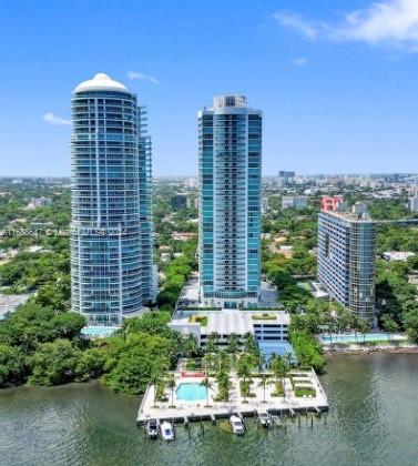 SKYLINE ON BRICKELL CONDO - Residential