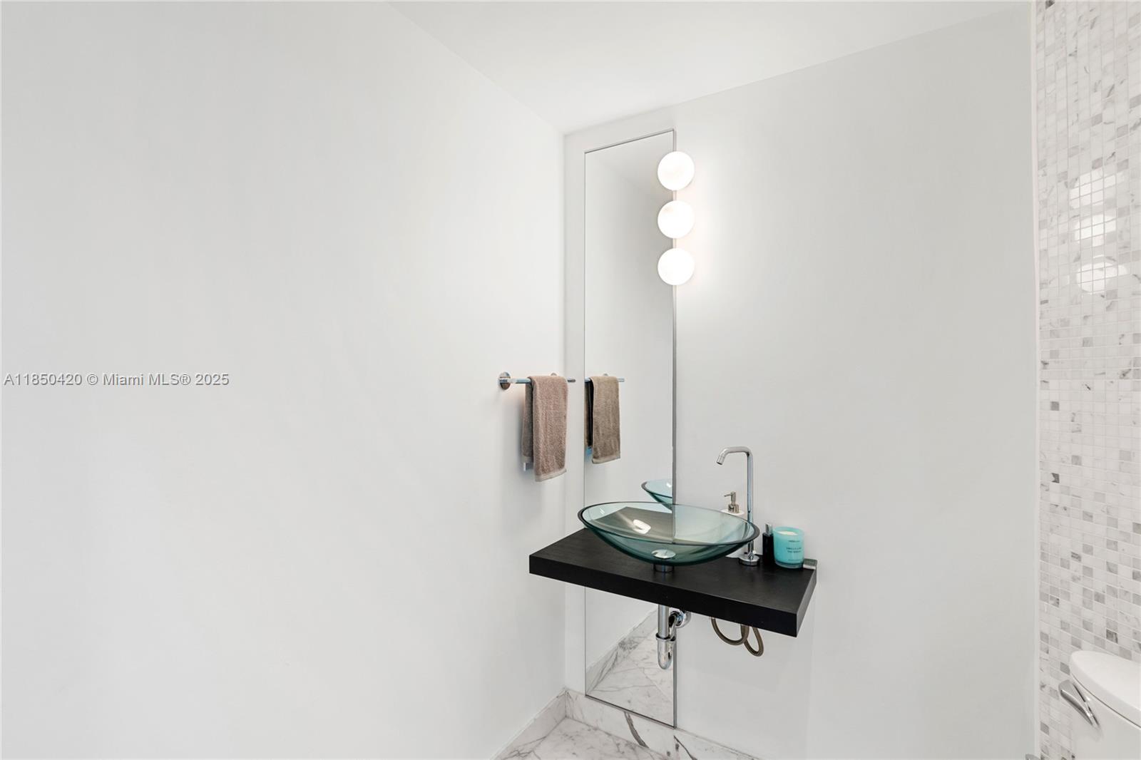 EPIC WEST CONDO - Residential Lease
