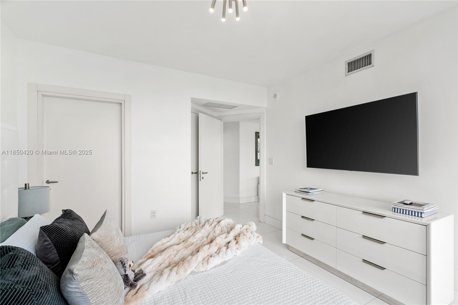EPIC WEST CONDO - Residential Lease
