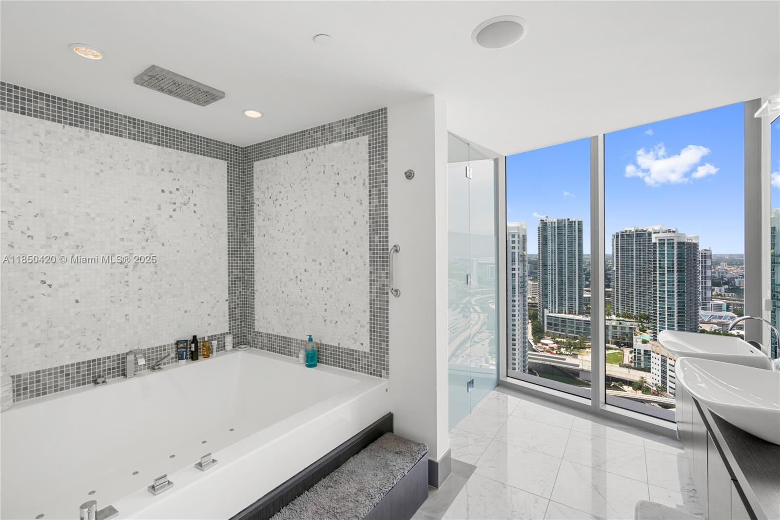 EPIC WEST CONDO - Residential Lease