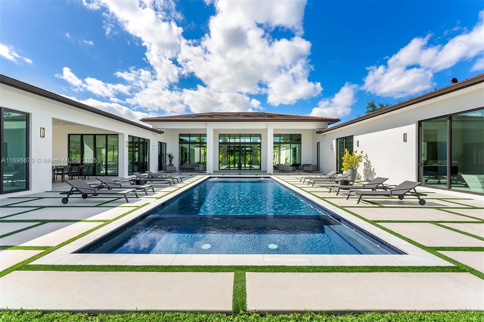 CASA BARSKY - Residential
