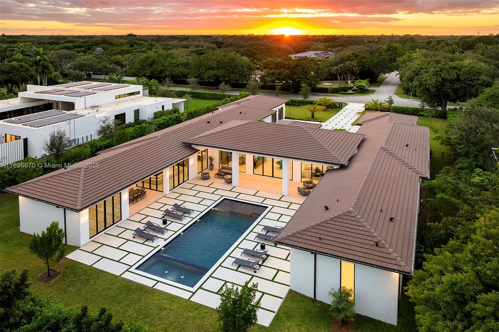 CASA BARSKY - Residential