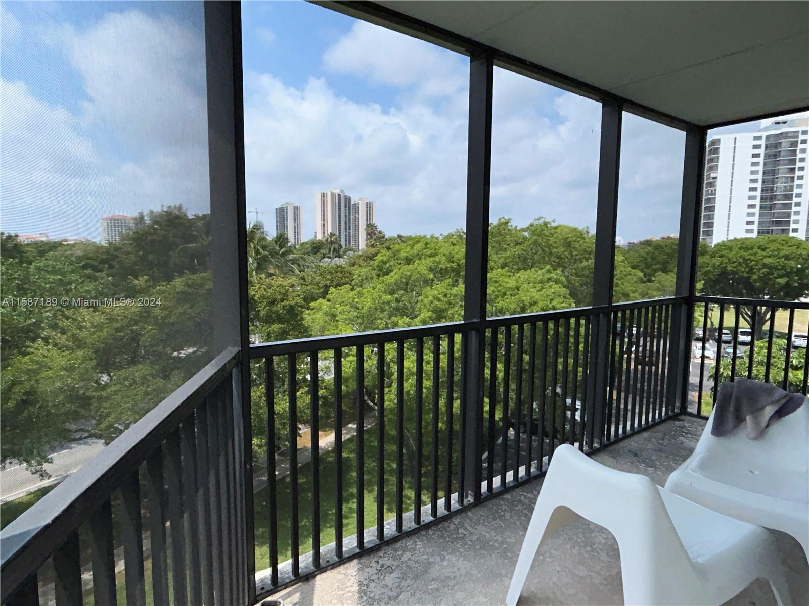 ENSENADA CONDO BLDG E-II - Residential Lease
