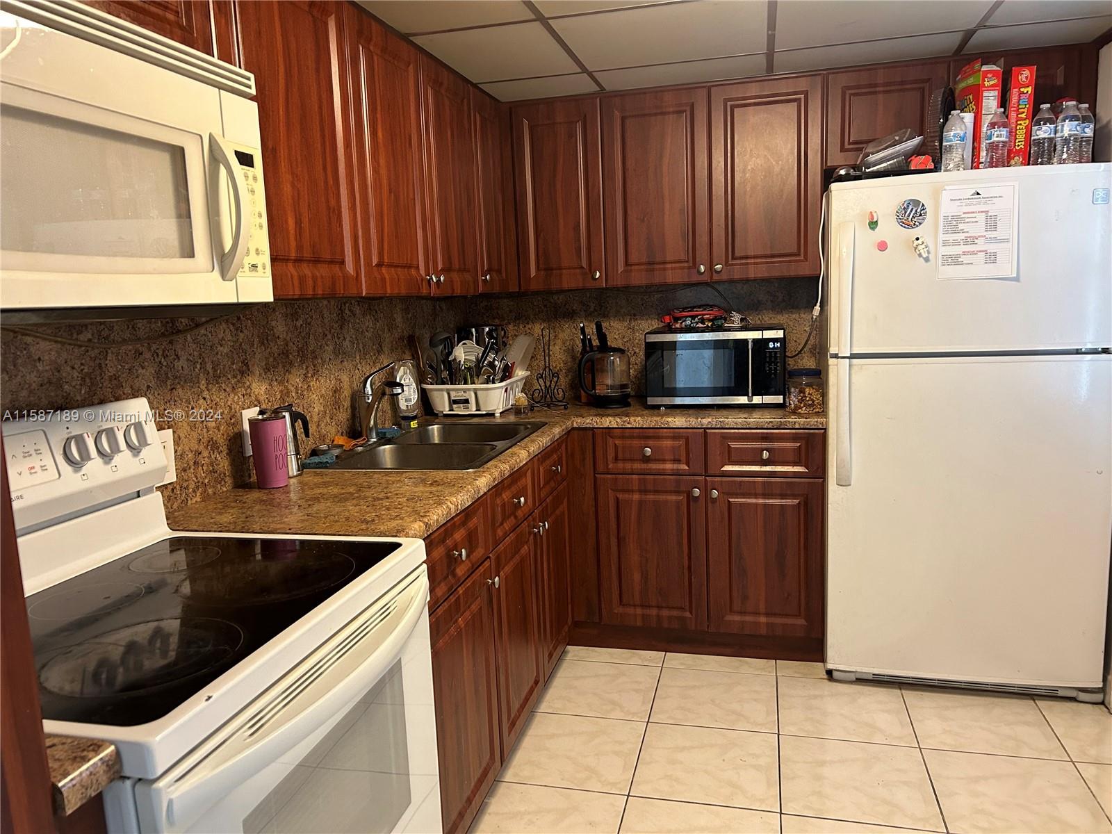 ENSENADA CONDO BLDG E-II - Residential Lease