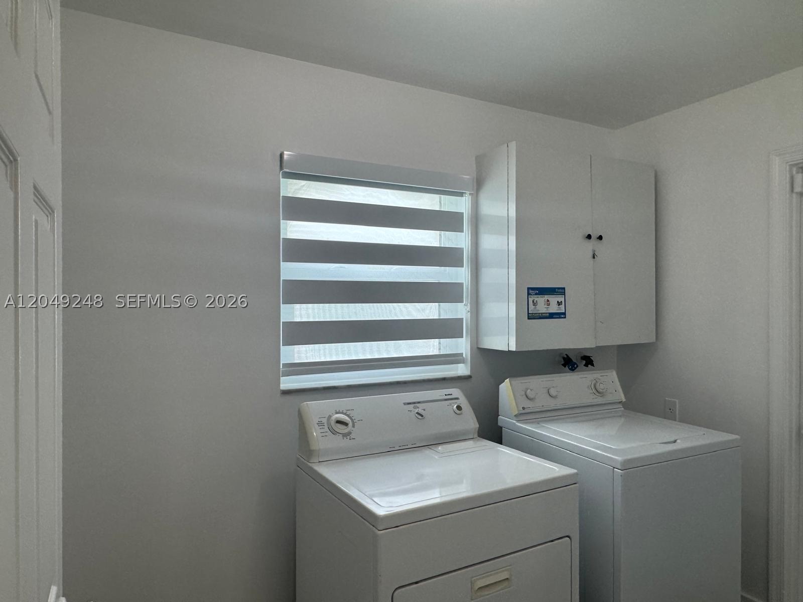 ROYAL PALM COMMUNITY - Residential