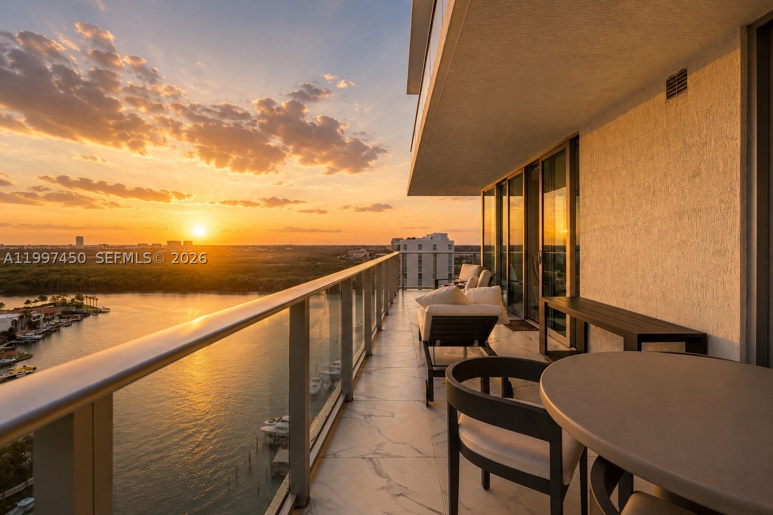 PARQUE TOWERS CONDO - Residential