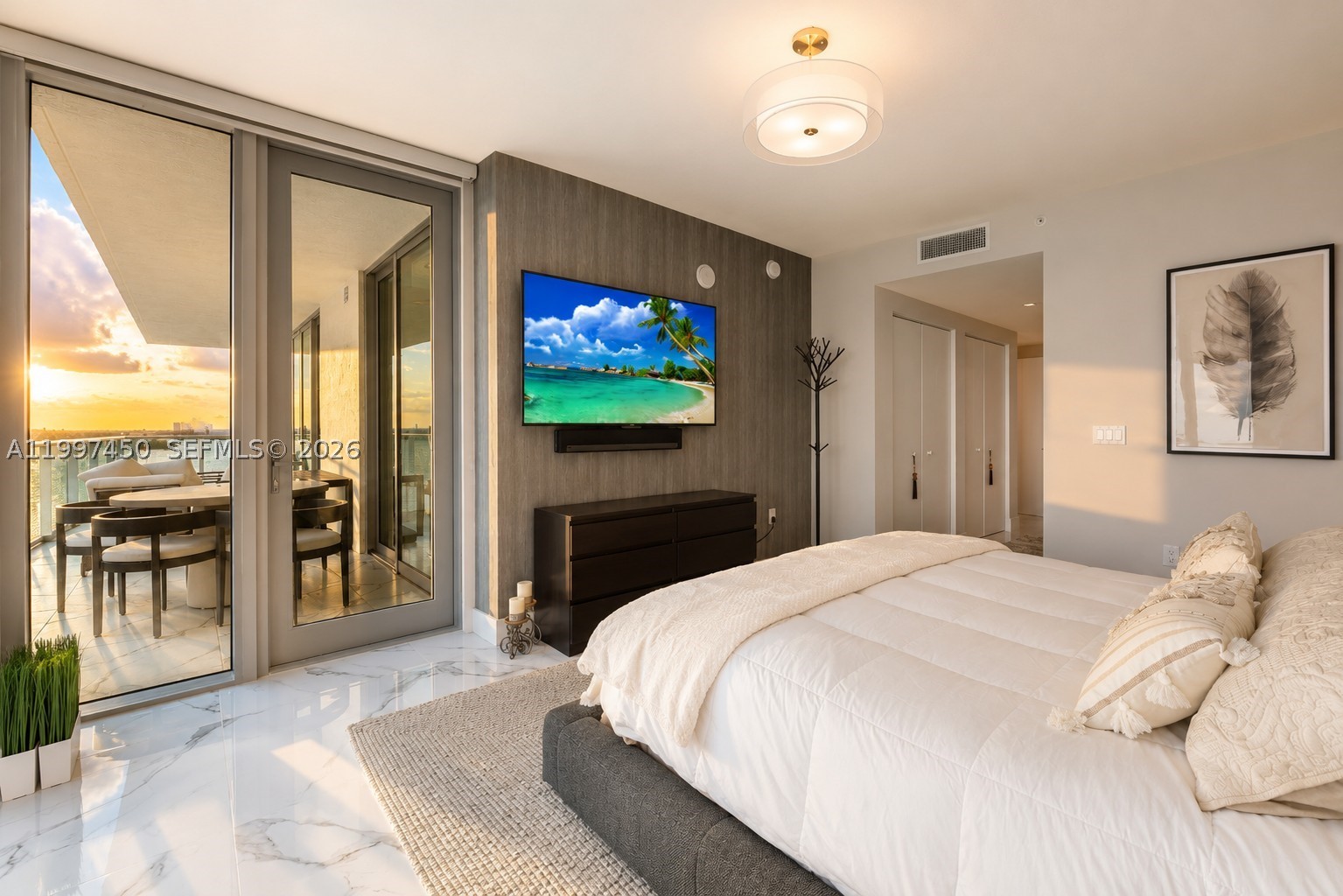 PARQUE TOWERS CONDO - Residential