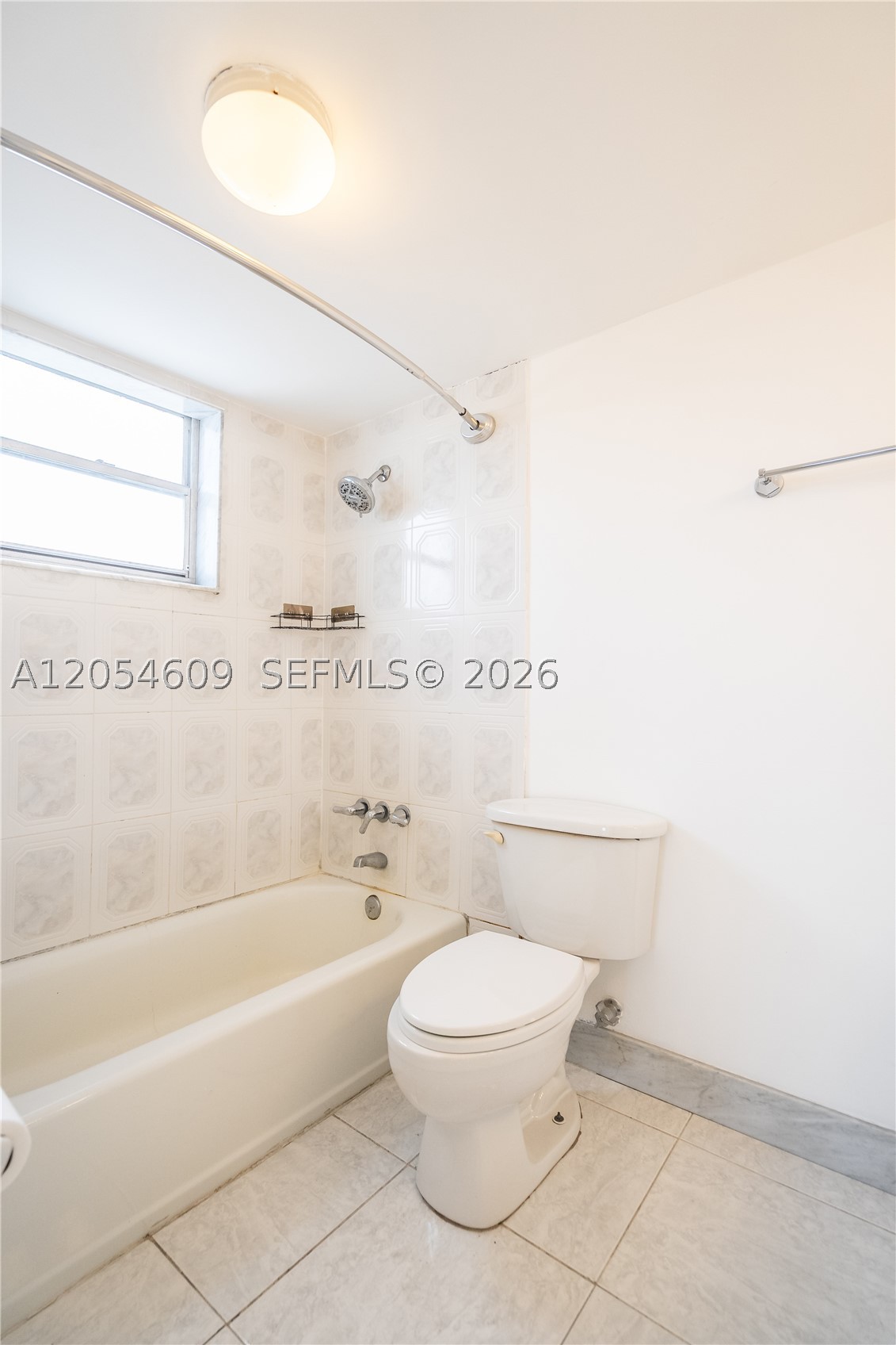 BYRON GARDENS CONDO - Residential
