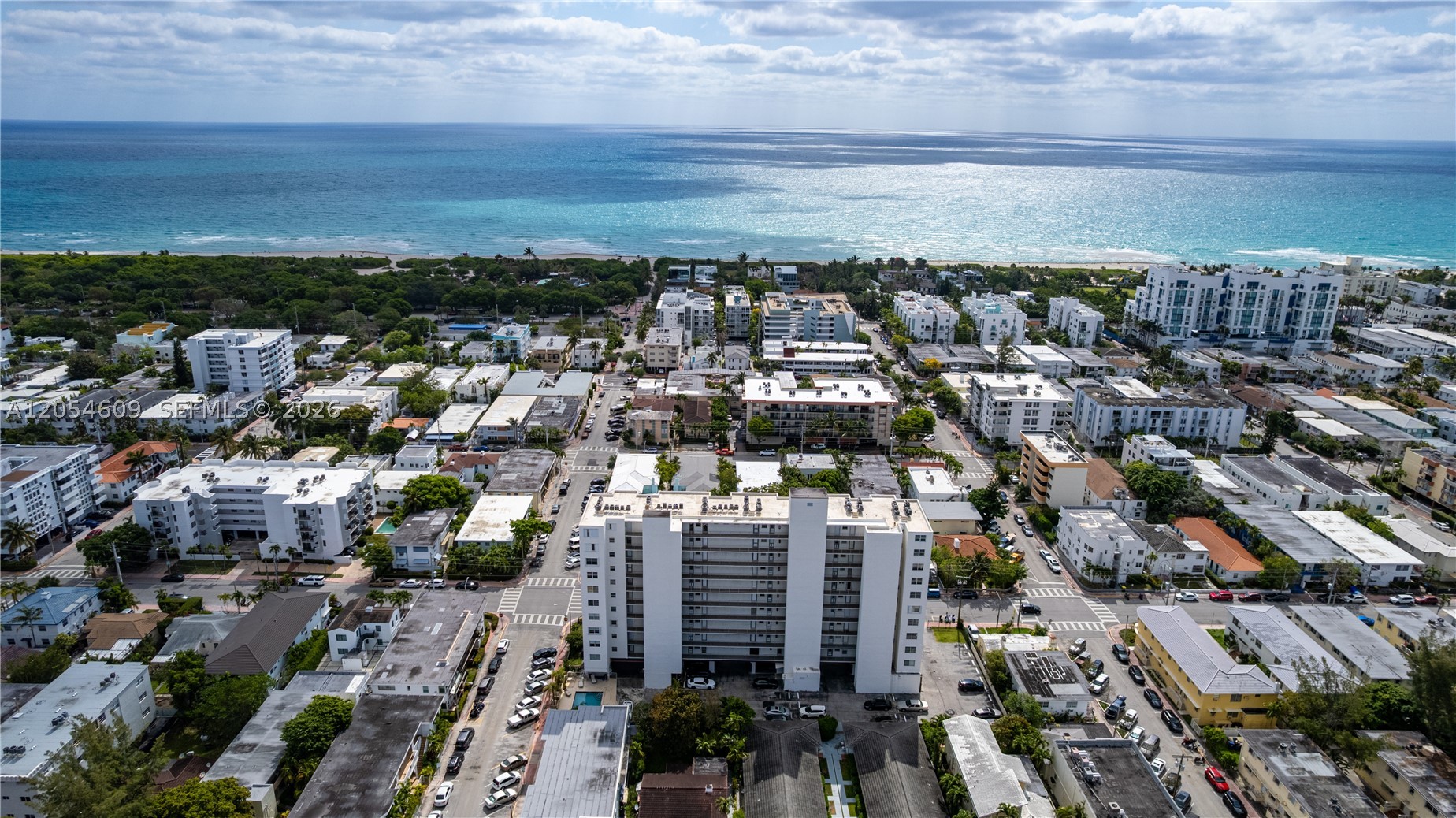 BYRON GARDENS CONDO - Residential