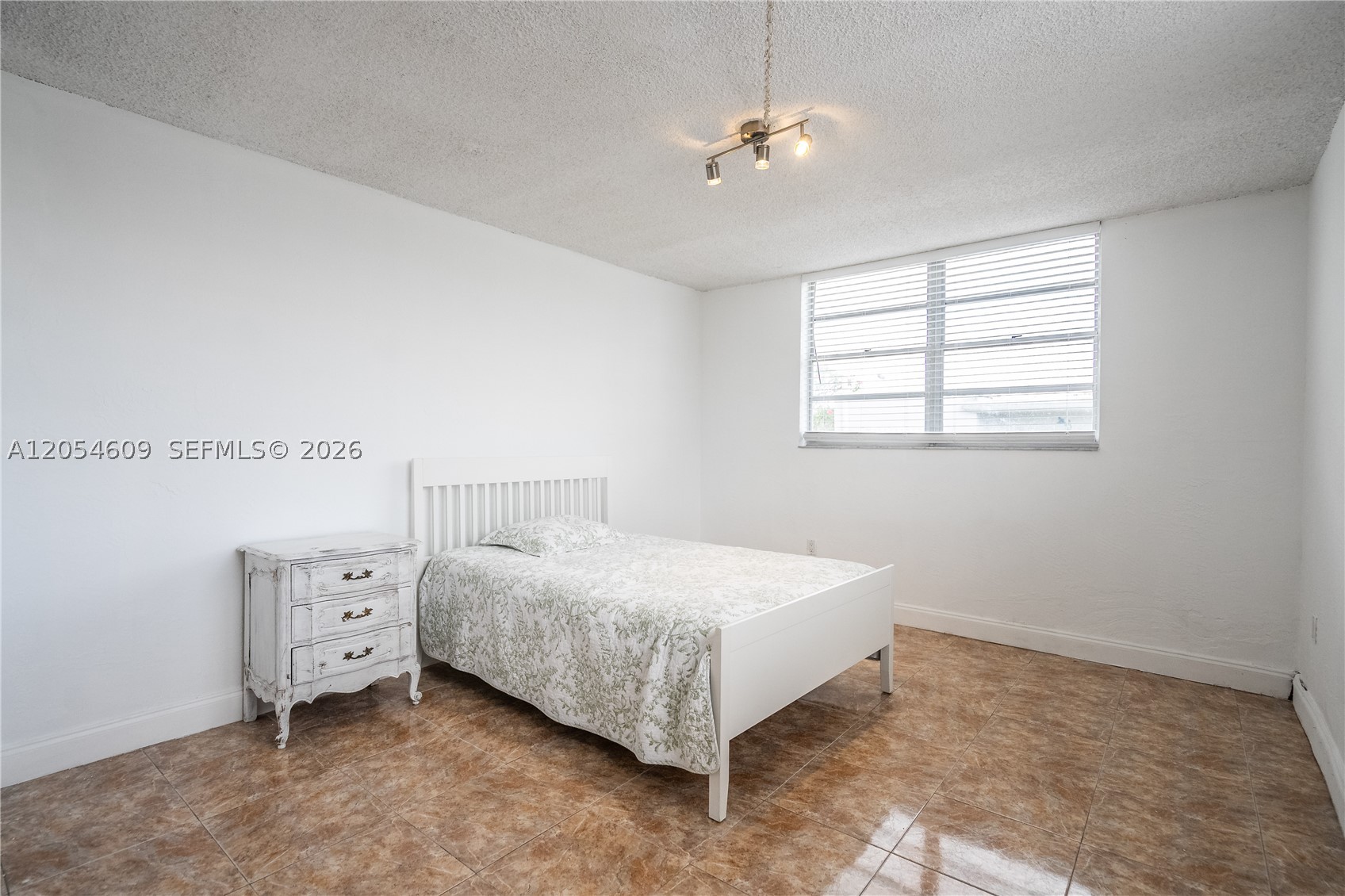 BYRON GARDENS CONDO - Residential