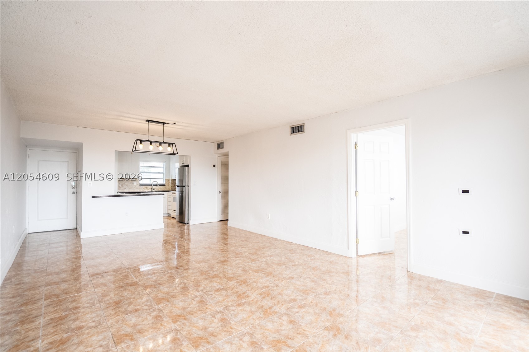 BYRON GARDENS CONDO - Residential