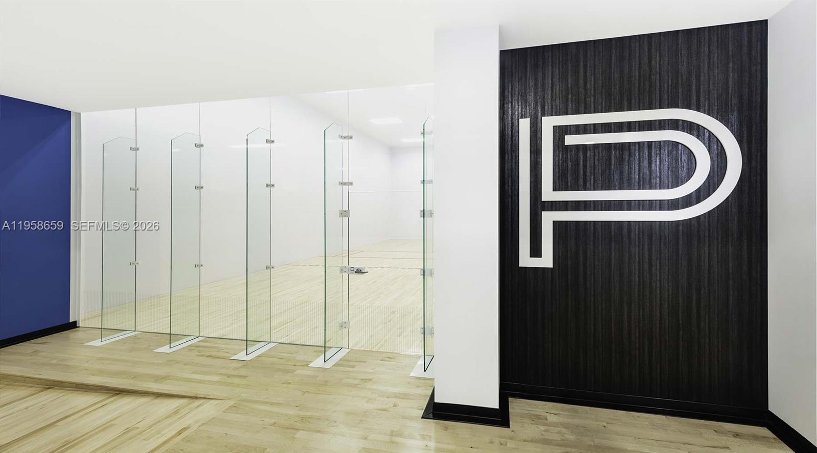 PARAMOUNT MIAMI WORLDCENT - Residential
