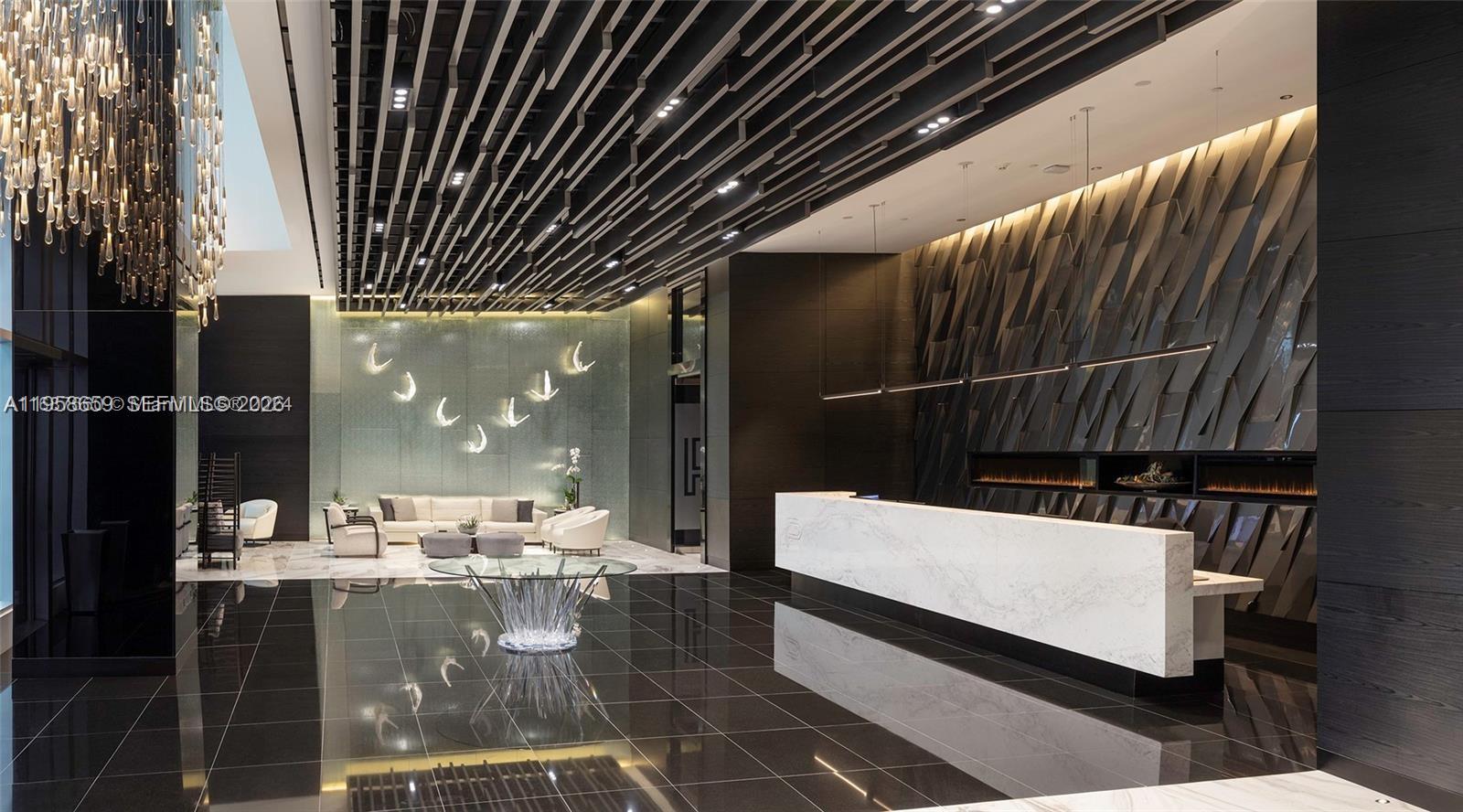 PARAMOUNT MIAMI WORLDCENT - Residential