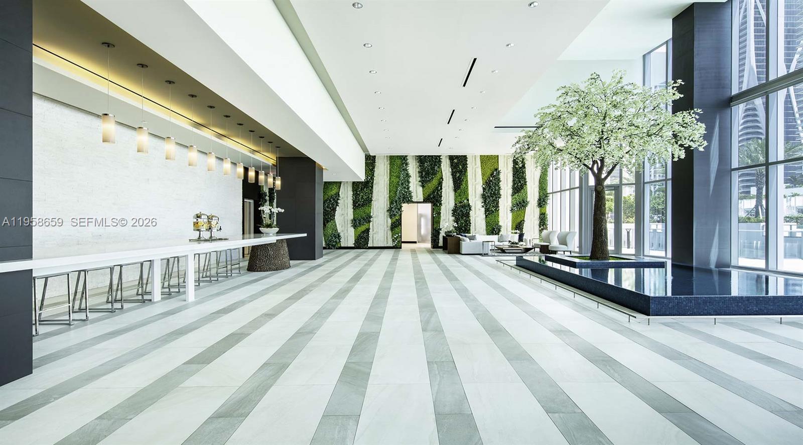 PARAMOUNT MIAMI WORLDCENT - Residential