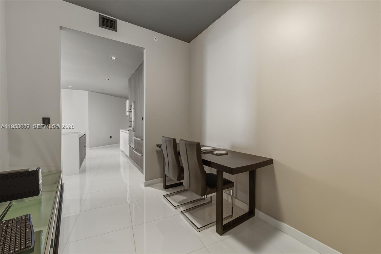 PARAMOUNT MIAMI WORLDCENT - Residential