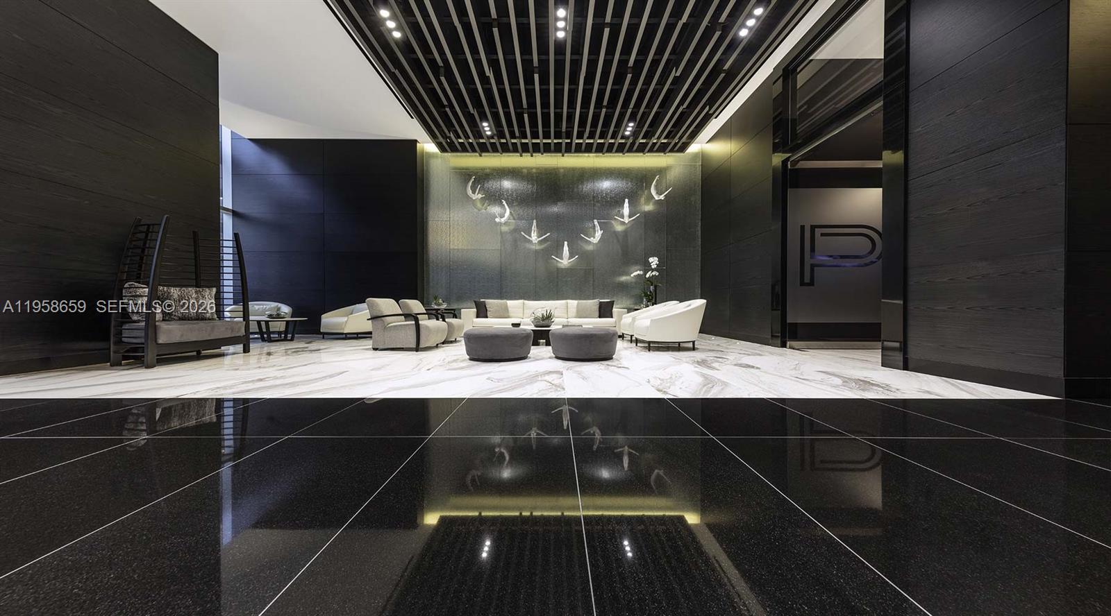 PARAMOUNT MIAMI WORLDCENT - Residential