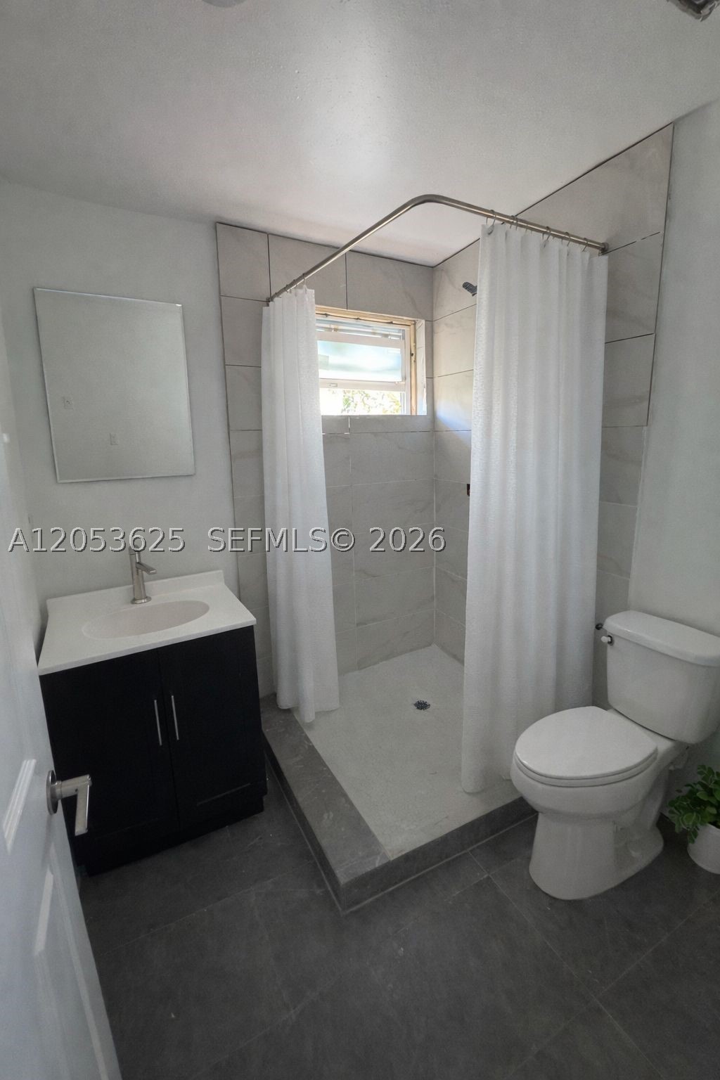 GROVELAND PK - Residential Lease