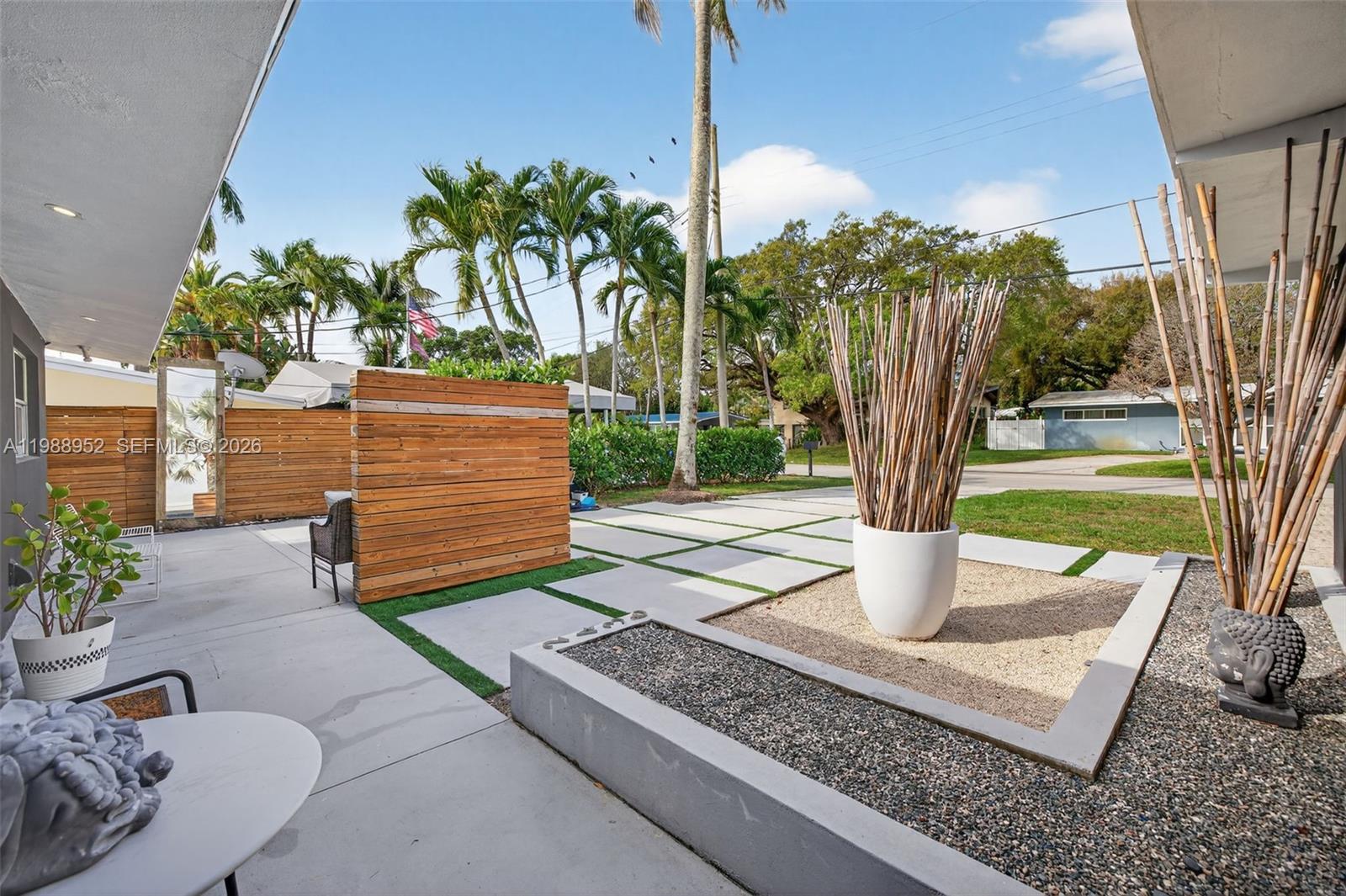 LAUDERDALE ISLES NO 2 - Residential