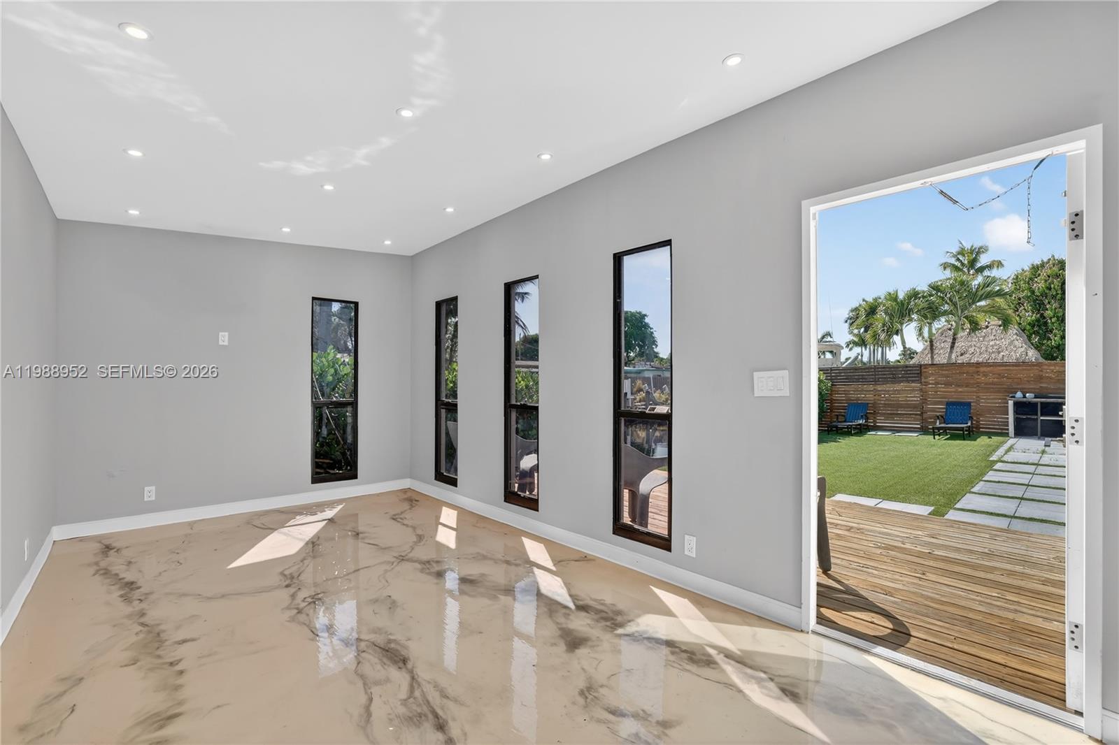 LAUDERDALE ISLES NO 2 - Residential