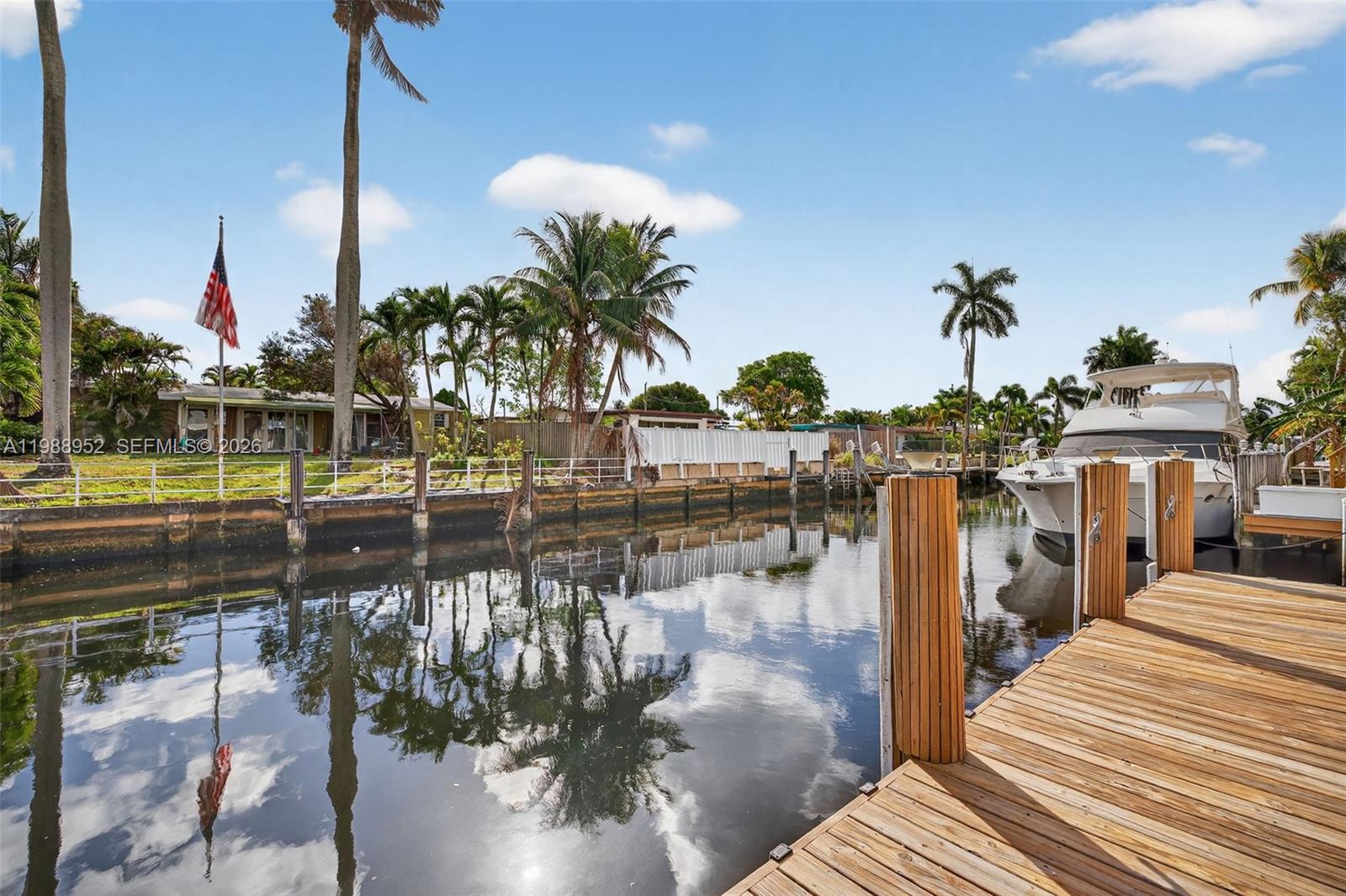 LAUDERDALE ISLES NO 2 - Residential