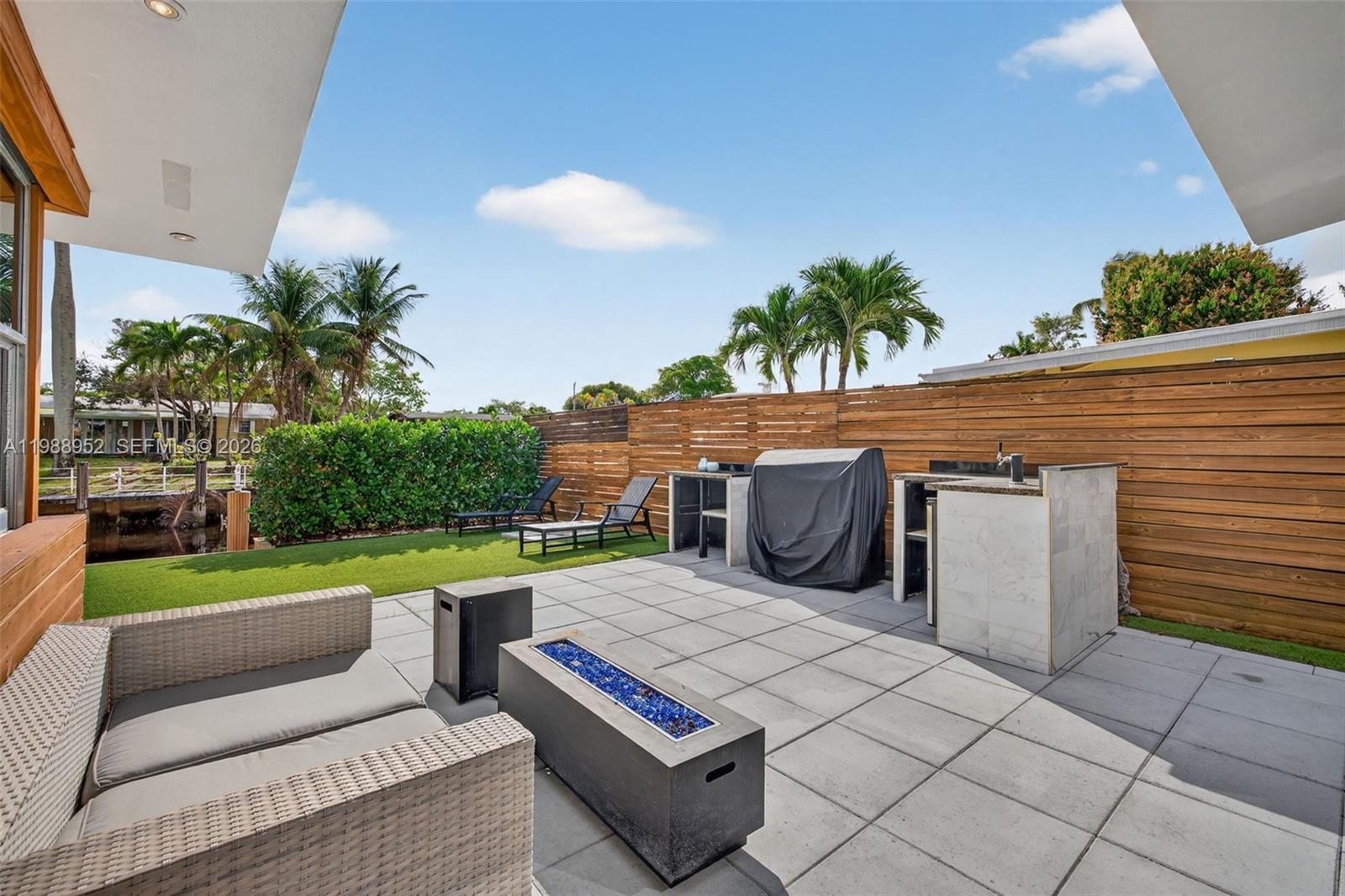 LAUDERDALE ISLES NO 2 - Residential