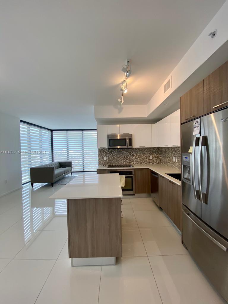 5300 PASEO CONDO - Residential