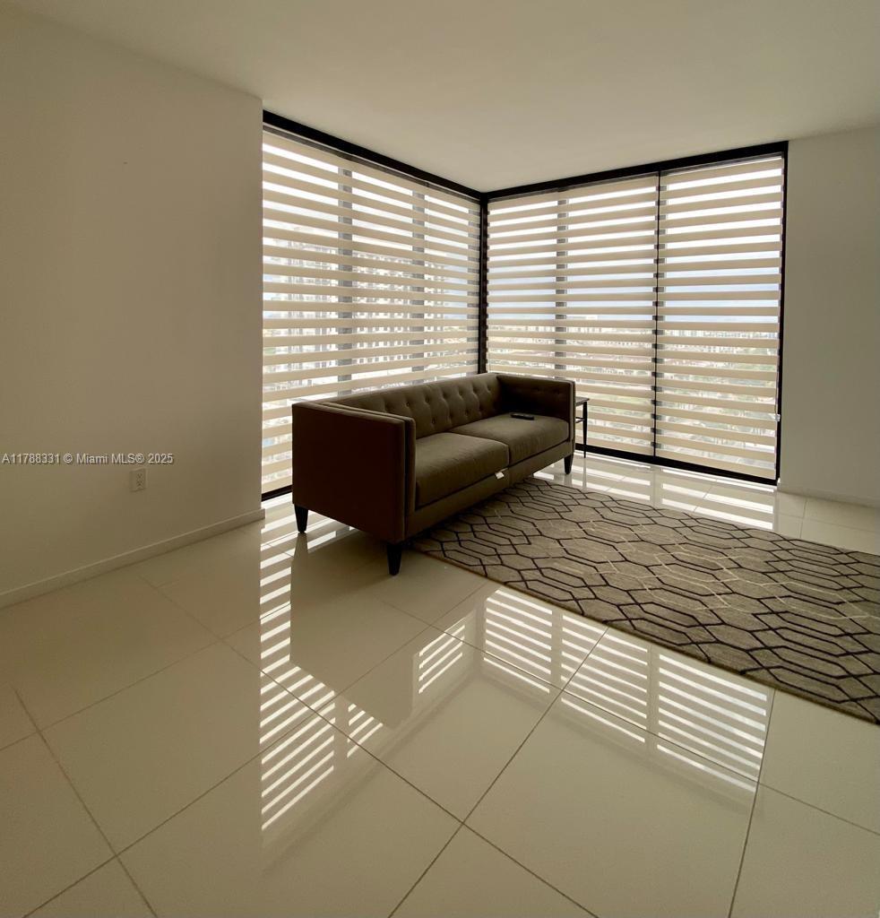 5300 PASEO CONDO - Residential