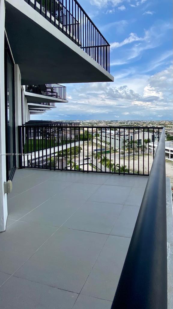 5300 PASEO CONDO - Residential