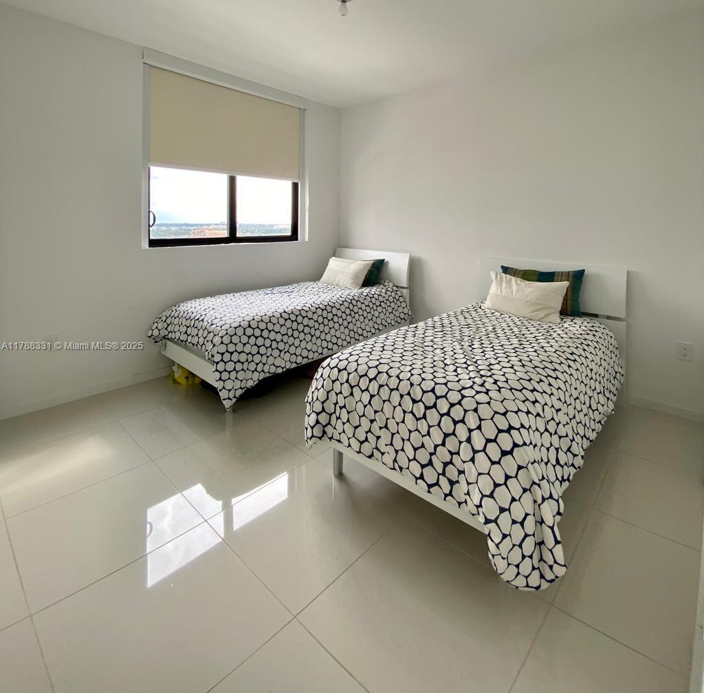5300 PASEO CONDO - Residential