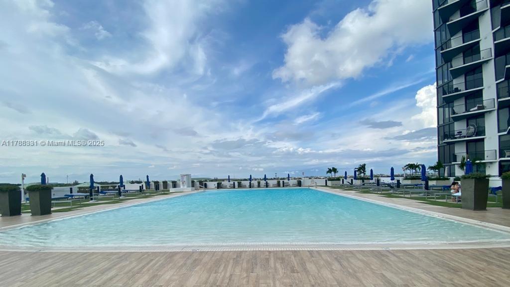 5300 PASEO CONDO - Residential