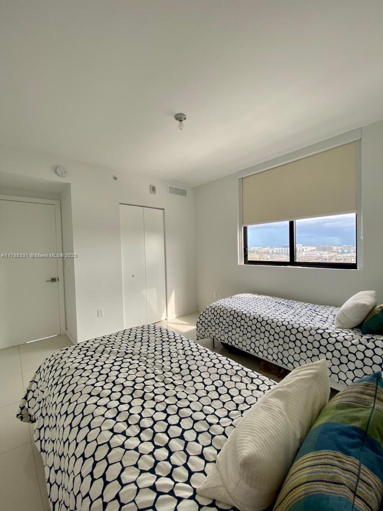 5300 PASEO CONDO - Residential