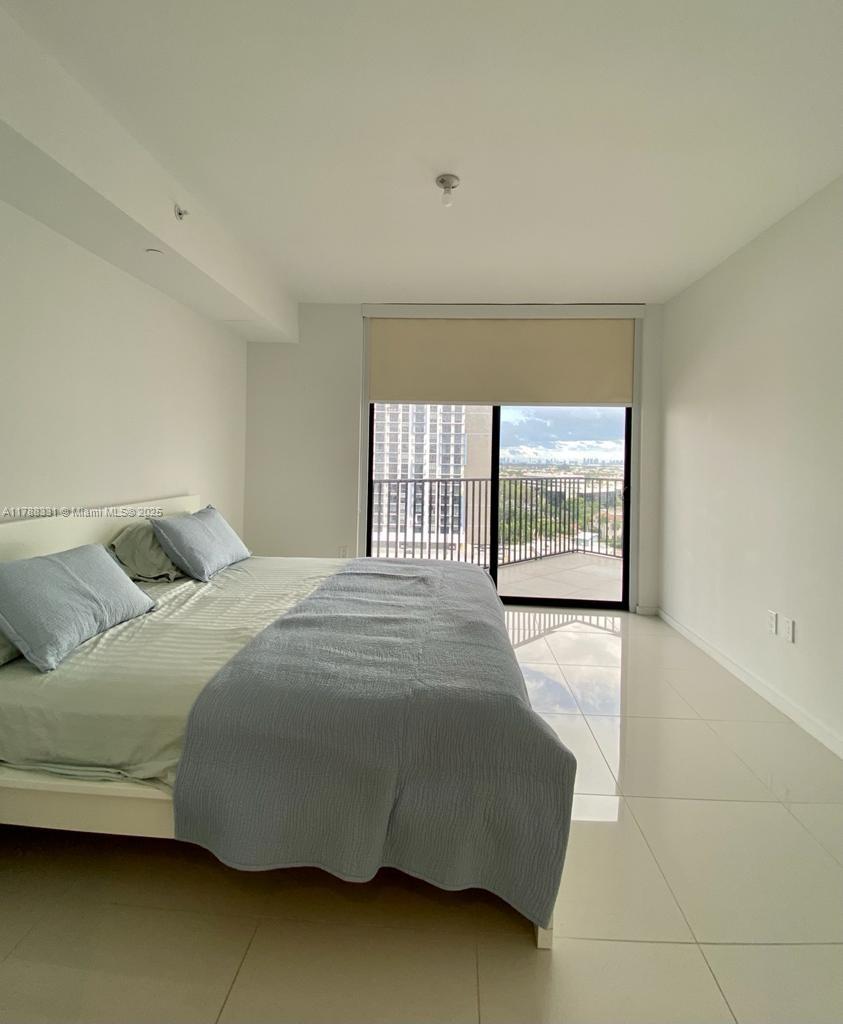 5300 PASEO CONDO - Residential