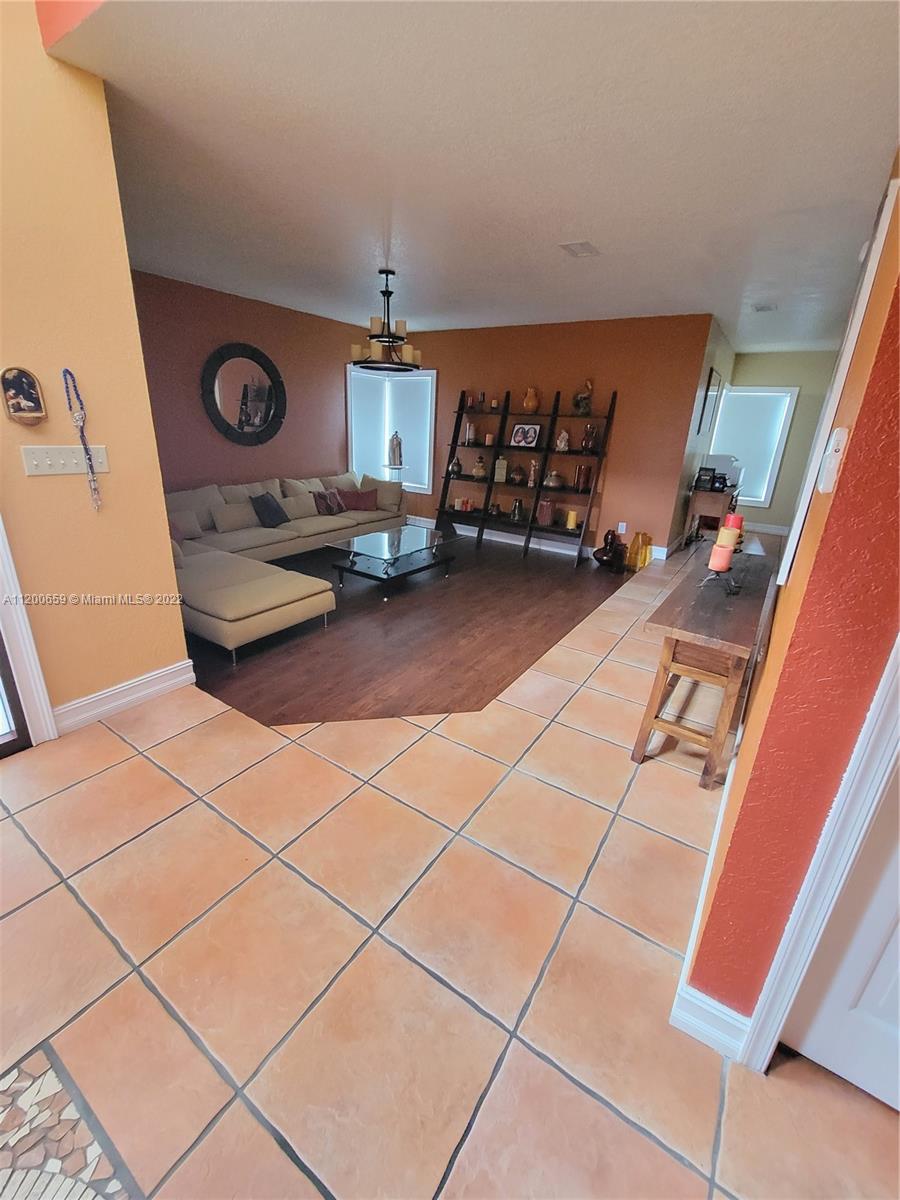 SHENANDOAH SEC 3 - Residential