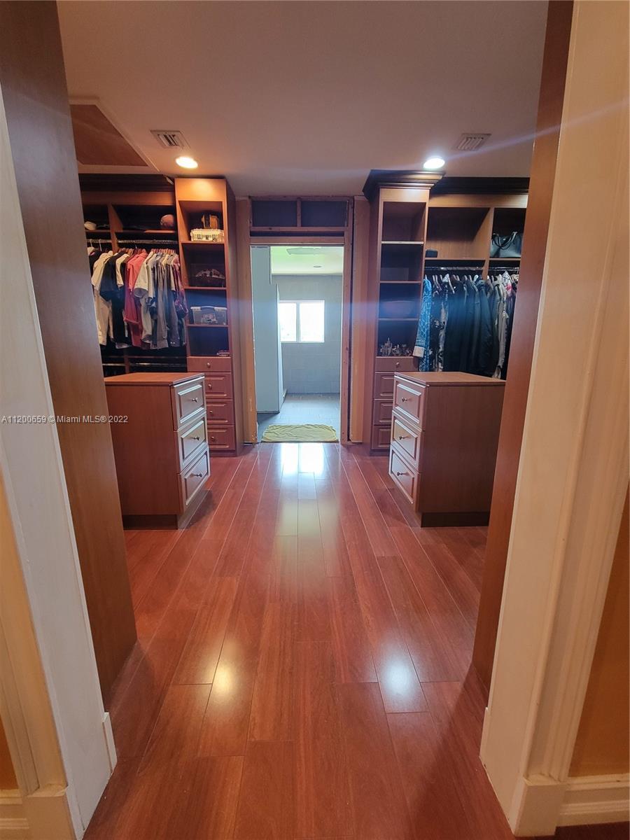 SHENANDOAH SEC 3 - Residential