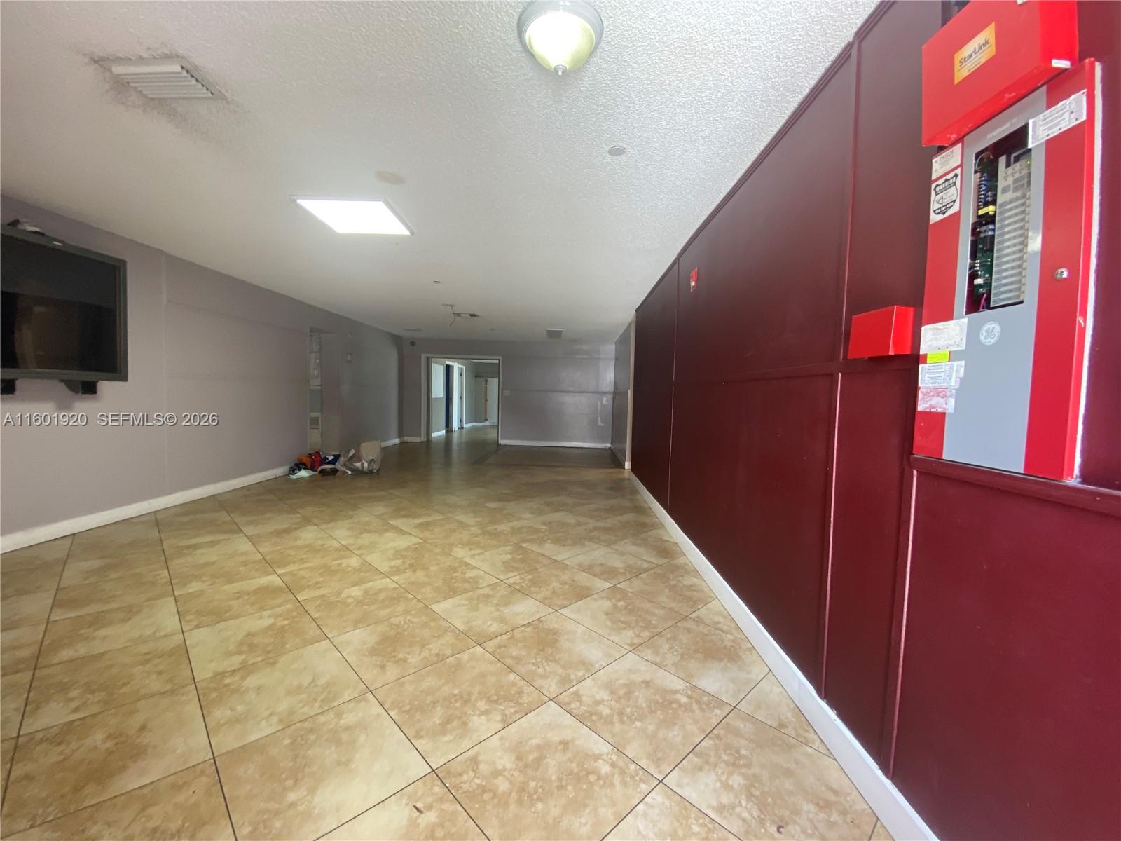 LAKE OSBORNE HEIGHTS - Residential