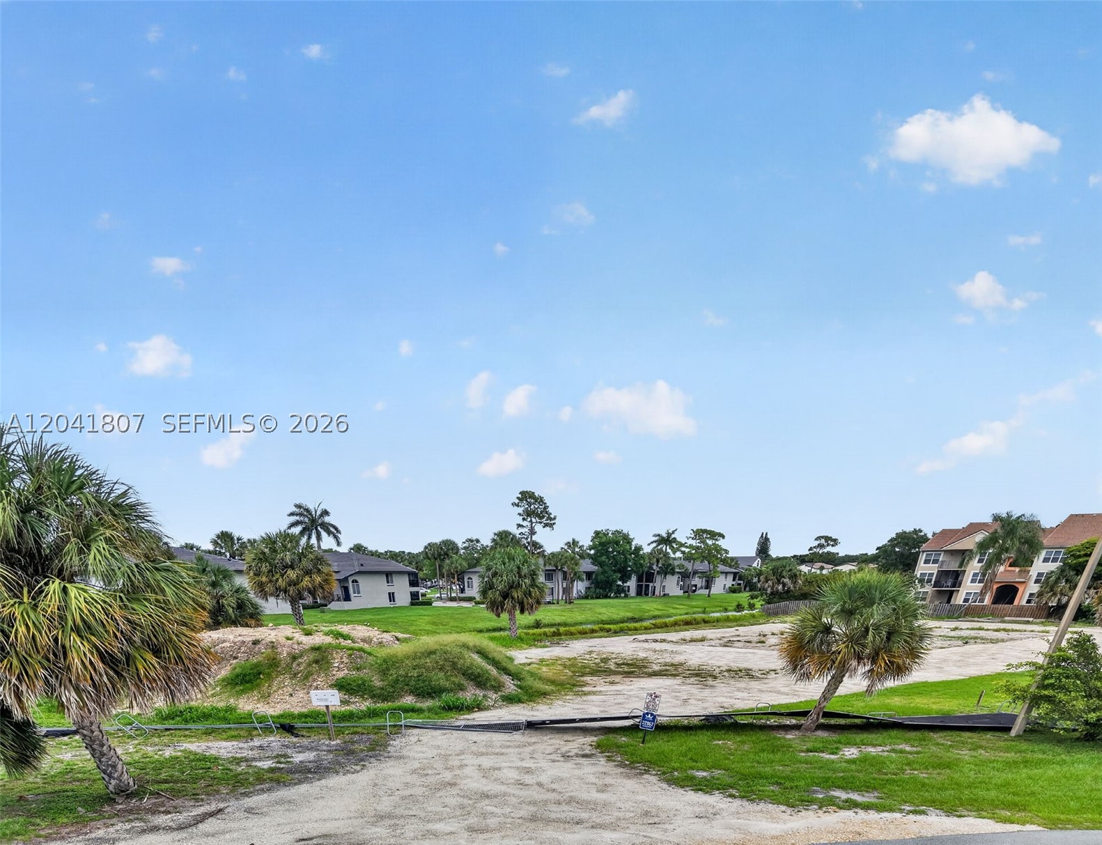 BOCA DEL MAR 7 - Land