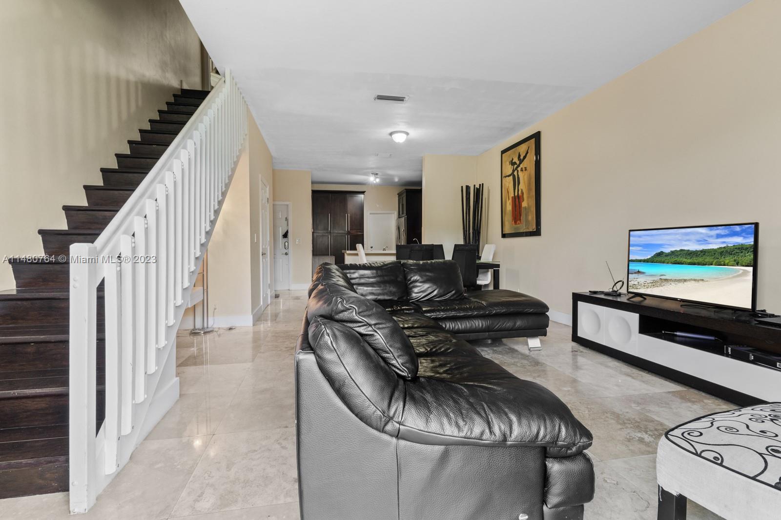 SECTORS 3 & 4 BOUNDARY PL - Residential