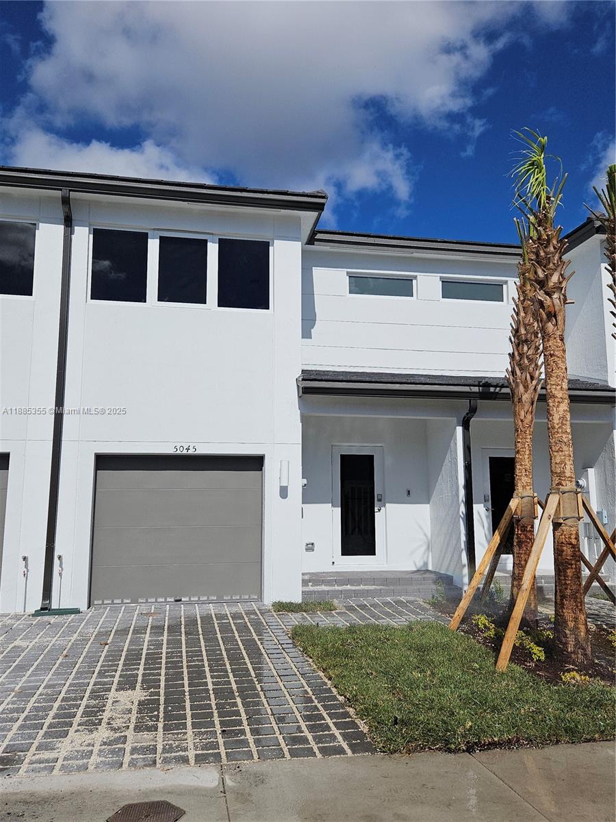 Discover this modern, brand-new townhouse featuring 3 comfortable bedrooms, 2.5 bathrooms, a two-car garage, and in-unit laundry. Located in a quiet, low-density community that offers more privacy and a friendly neighborhood atmosphere. Enjoy sunny days by the pool and unwind in the cozy backyard—perfect for relaxing afternoons. A great opportunity to live with style and comfort.