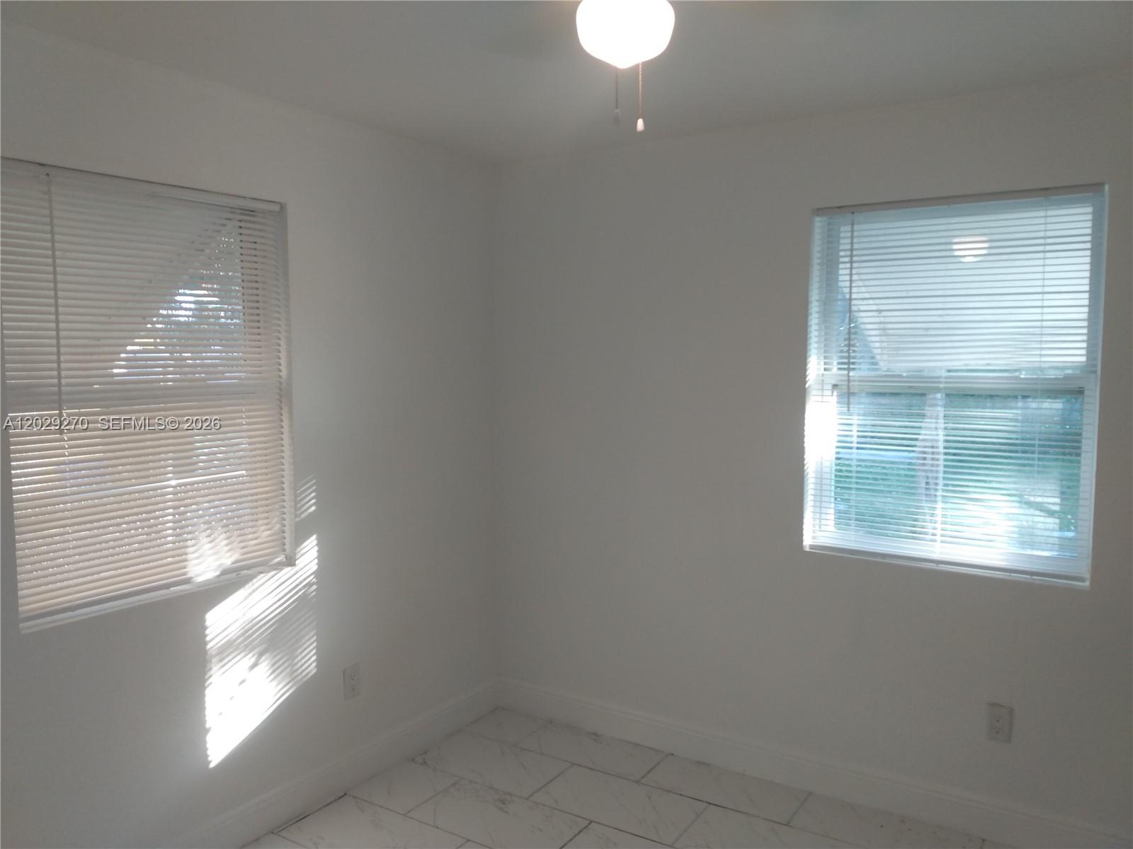 NORTH PALM BCH 4 - Residential Lease