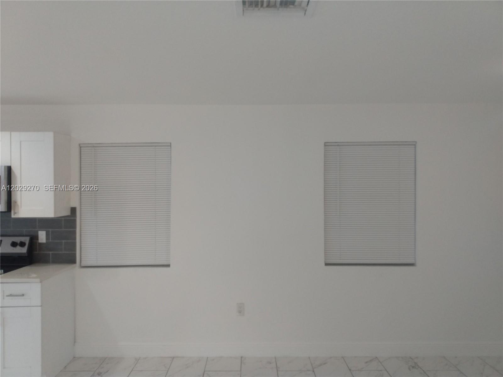 NORTH PALM BCH 4 - Residential Lease